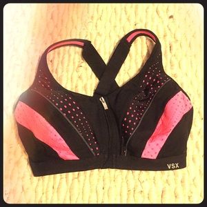 Victorias Secret Sports Bra 32D